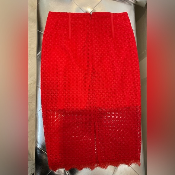 MARCIANO LACE PENCIL SKIRT - Picture 6 of 11